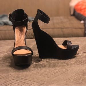 Breckelle’s Black Wedges with Ankle Strap